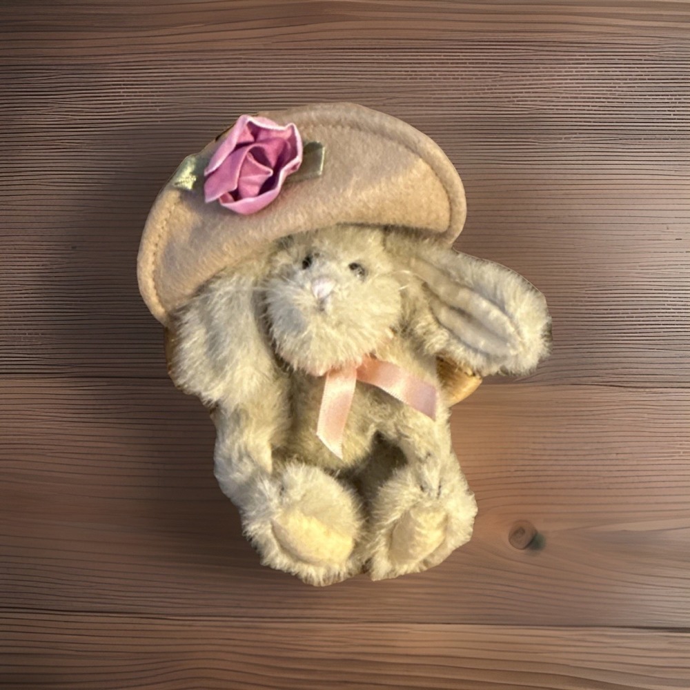 Boyds Bears Archive‎ Collection Plush Rabbit Beige 6 in Hat Bow Black Eyes